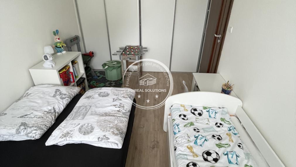 Na predaj dvoj izbový byt v Trenčianskych Stankovciach