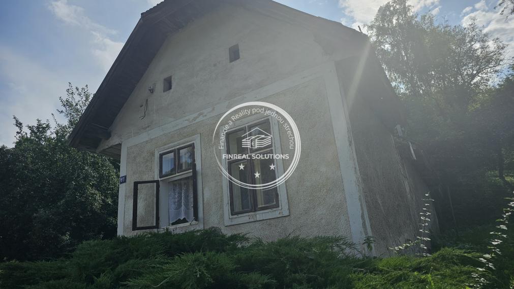 Na predaj nehnuteľnosť v obci Hloža-Podhorie