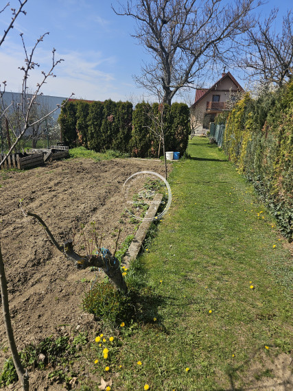 Na predaj nádherný 6-izbový rodinný dom s veľkým pozemkom