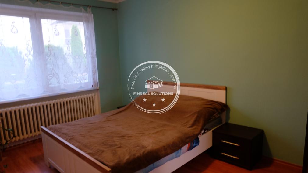 Priestranný 6-izbový rodinný dom