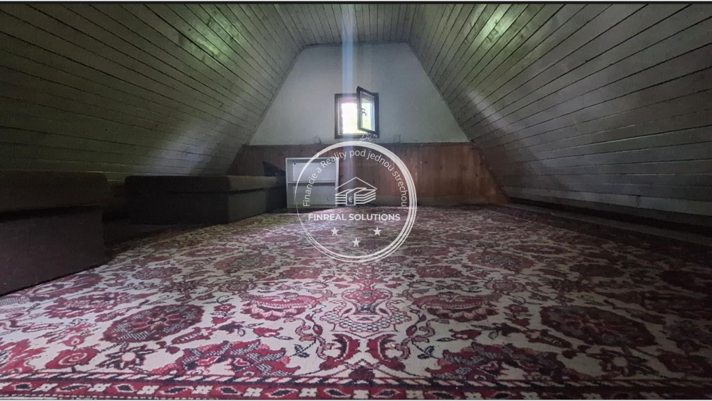 Krásna vinica a ovocný sad v Hrkovciach