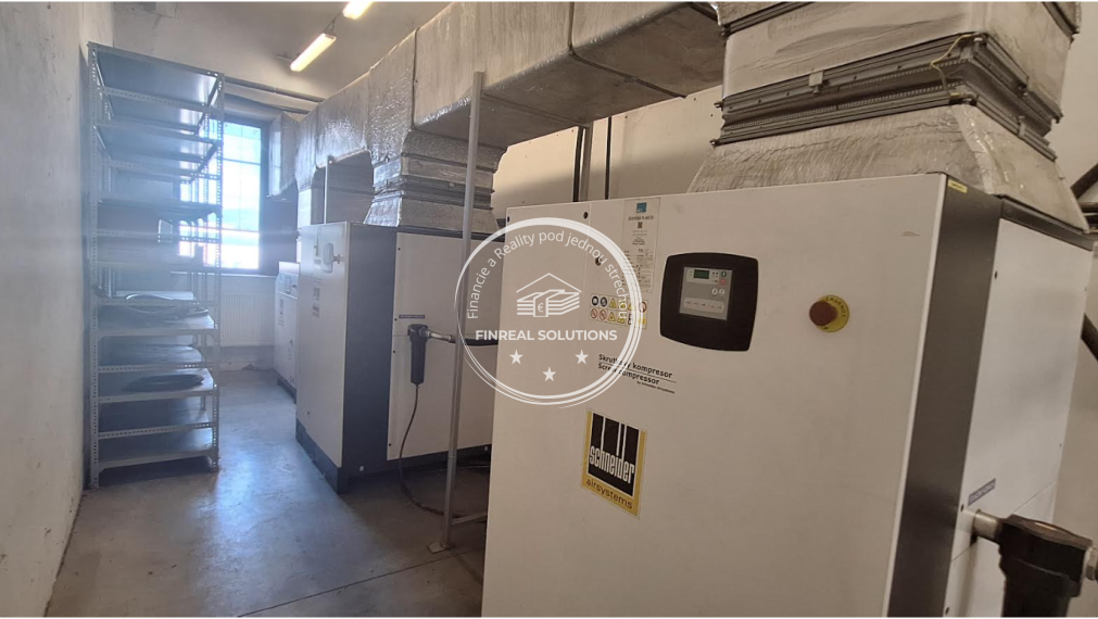 Výrobná hala o rozlohe 5 000m2 v Nitre