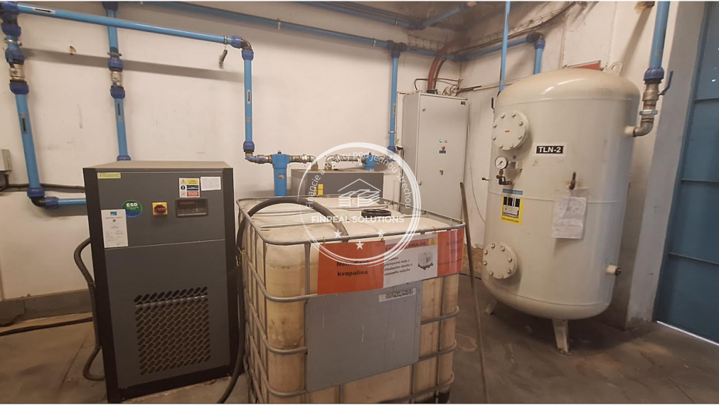 Výrobná hala o rozlohe 5 000m2 v Nitre