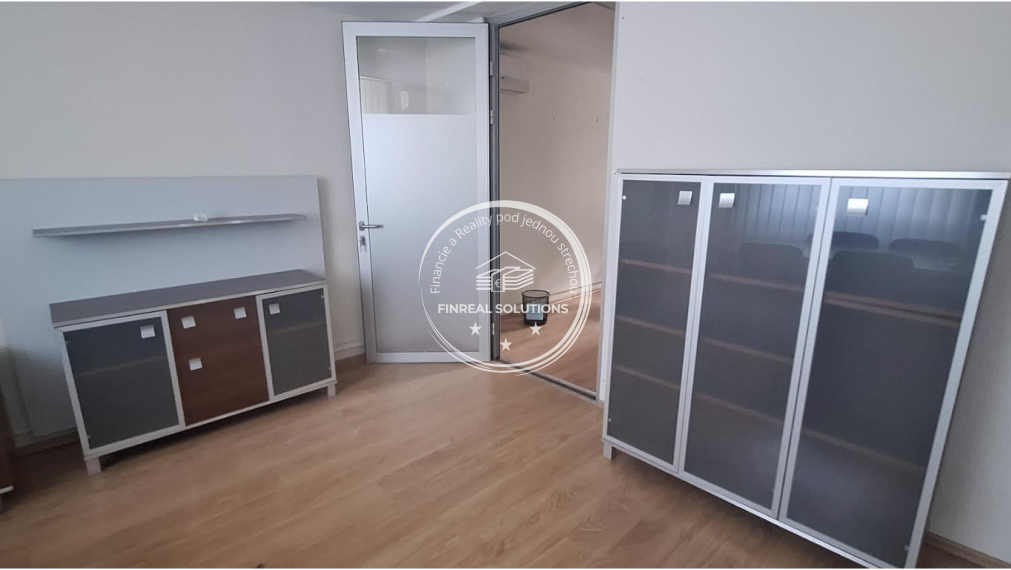 Výrobná hala o rozlohe 5 000m2 v Nitre