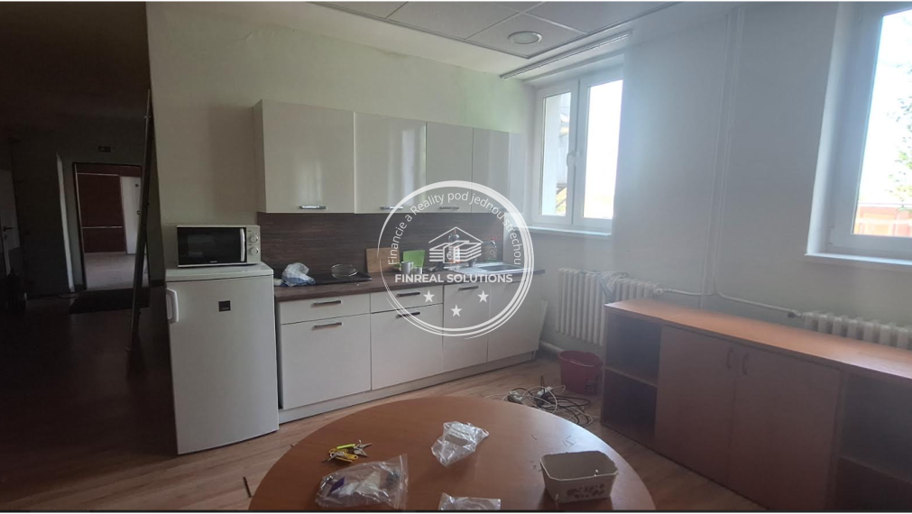 Výrobná hala o rozlohe 5 000m2 v Nitre