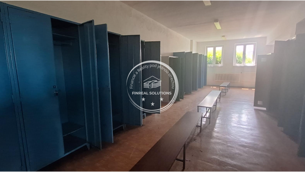 Výrobná hala o rozlohe 5 000m2 v Nitre