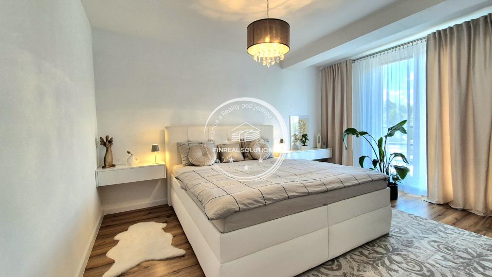 EXKLUZÍVNY RODINNÝ DOM V PRUSKOM !!!