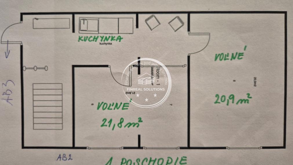 ZNÍŽENÁ CENA!!!  NA PRENÁJOM 4 PODLAŽIA S KANCELÁRIAMI