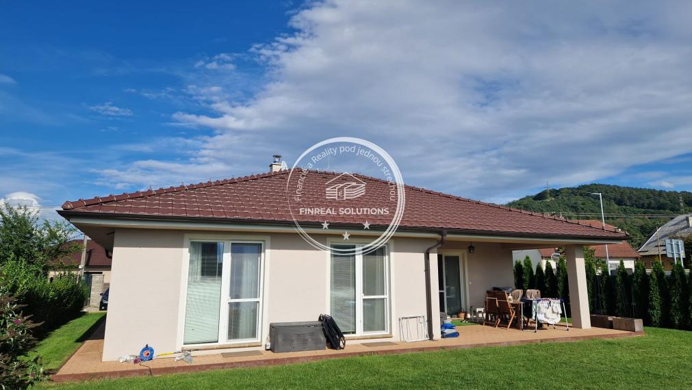 NA PREDAJ BUNGALOV - KOŠECA