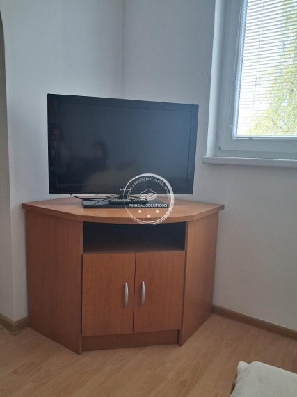 Nájom-FinReal Solutions ponúka slnečný a útulný 1-izbový byt na vyhľadávanej lokalite Sihoť IV – bývajte v kľude a so všetkým v cene!