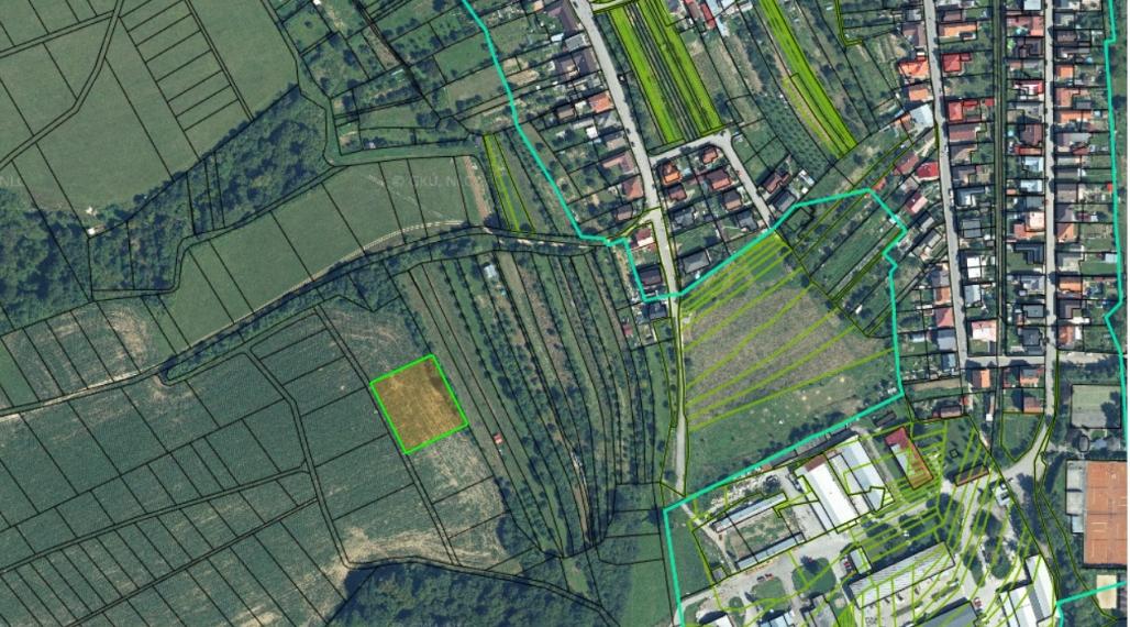 Na predaj krásny slnečný pozemok v Hornom Srní