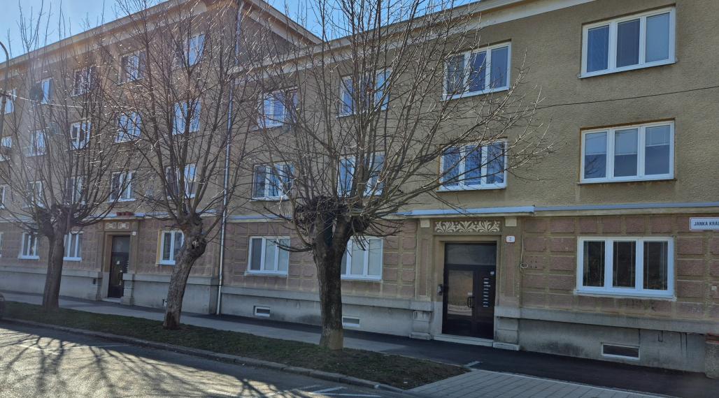 1 - IZBOVÝ BYT NA PRENÁJOM - NOVÁ DUBNICA - SNP