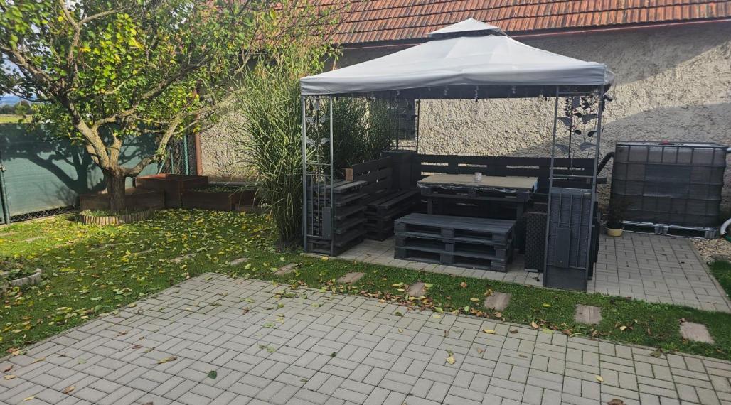 Predám 5 izb. rodinný dom Pruské