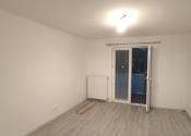 Zrekonštruovaný 3i tehlový byt s vlastným kúrením - fotografia 13