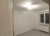 Zrekonštruovaný 3i tehlový byt s vlastným kúrením - fotografia 11
