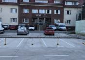 Prenájom parkovacieho státia s mechanickým zabezpečením - fotografia 3
