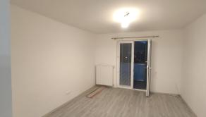 Zrekonštruovaný 3i tehlový byt s vlastným kúrením - fotografia 13