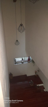 NA PREDAJ: rodinný dom na veľkom pozemku v Veľkých Kršteňanoch - fotografia 5