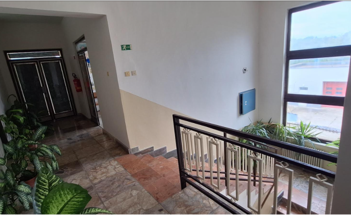 Komerčná budova pre investorov - fotografia 5