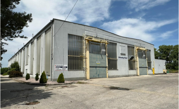Výrobná hala o rozlohe 5 000m2 v Nitre