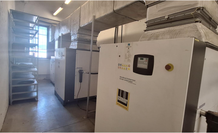 Výrobná hala o rozlohe 5 000m2 v Nitre - fotografia 13