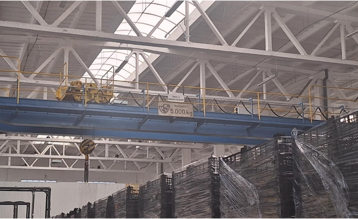 Výrobná hala o rozlohe 5 000m2 v Nitre - fotografia 9