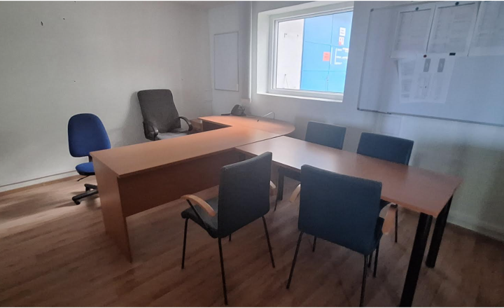Výrobná hala o rozlohe 5 000m2 v Nitre - fotografia 22