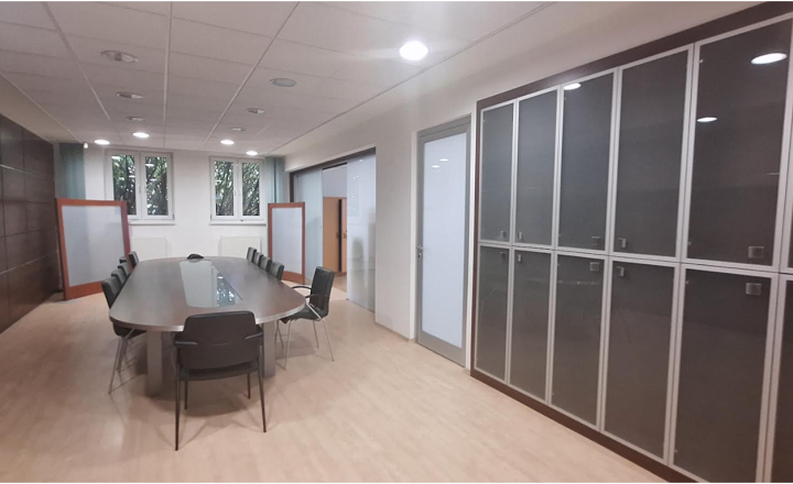 Výrobná hala o rozlohe 5 000m2 v Nitre - fotografia 18