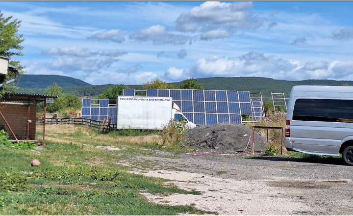Priestranná hala s administratívnou a bytovou časťou o rozlohe 24 000m2 - fotografia 18